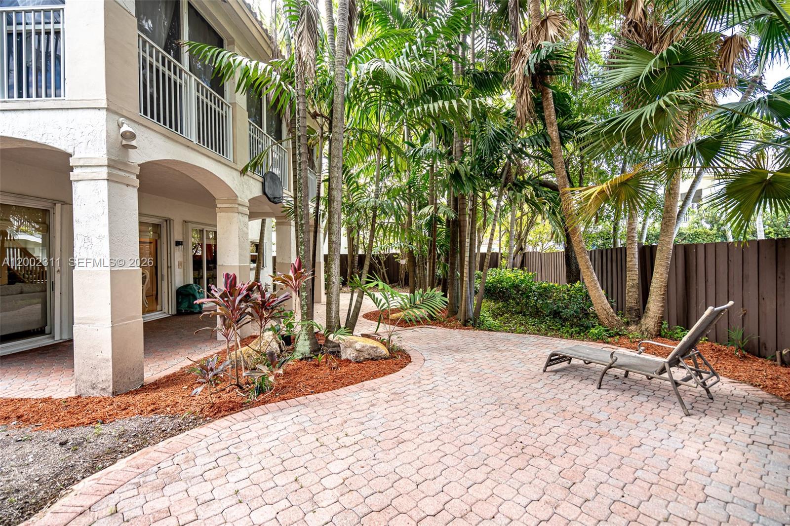 6772 NW 111th Ave, Doral FL 33178