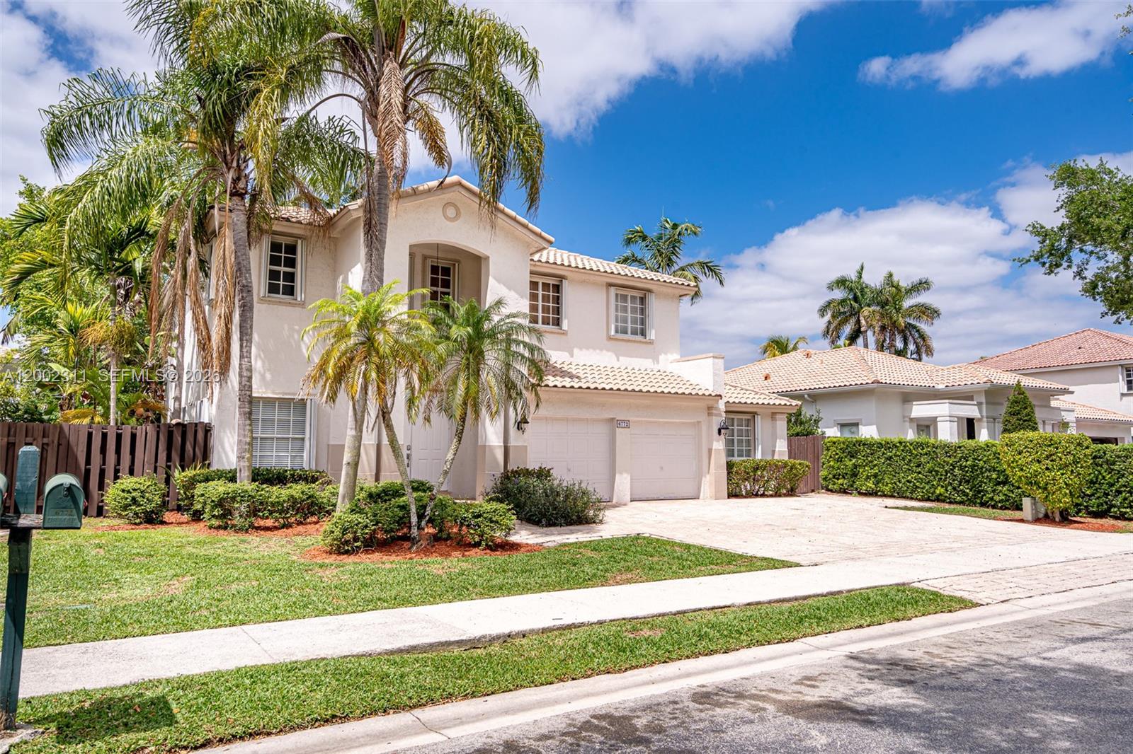 6772 NW 111th Ave, Doral FL 33178