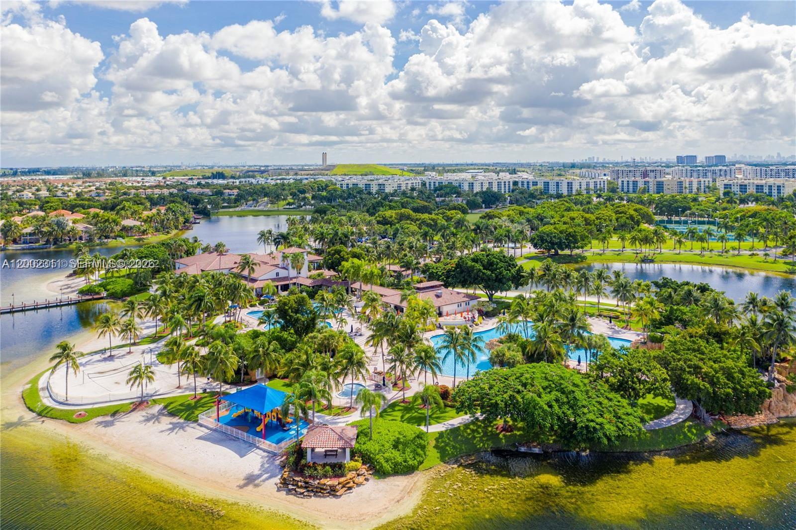 6772 NW 111th Ave, Doral FL 33178