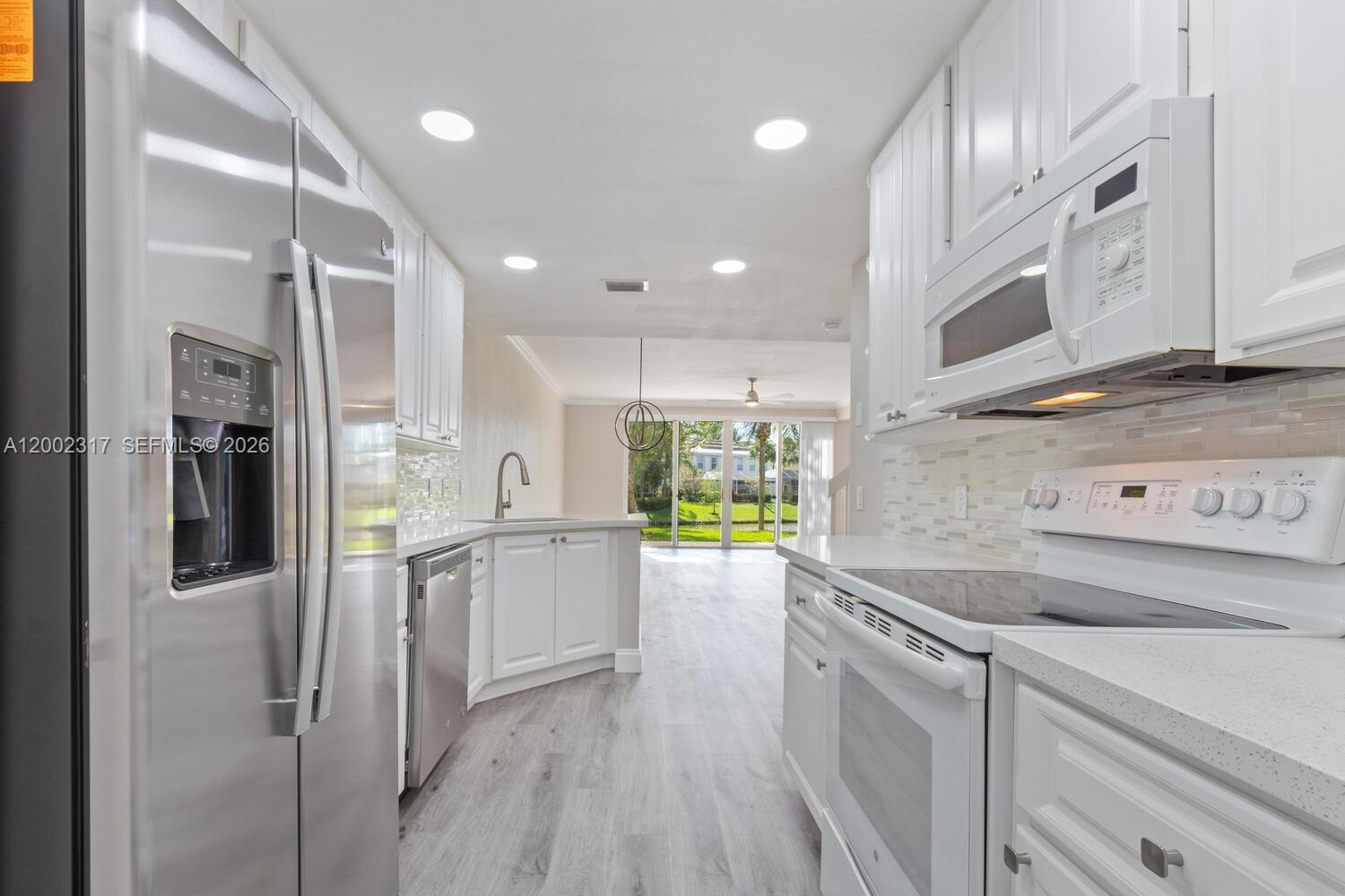 152 Santa Barbara Way #152, Palm Beach Gardens FL 33410