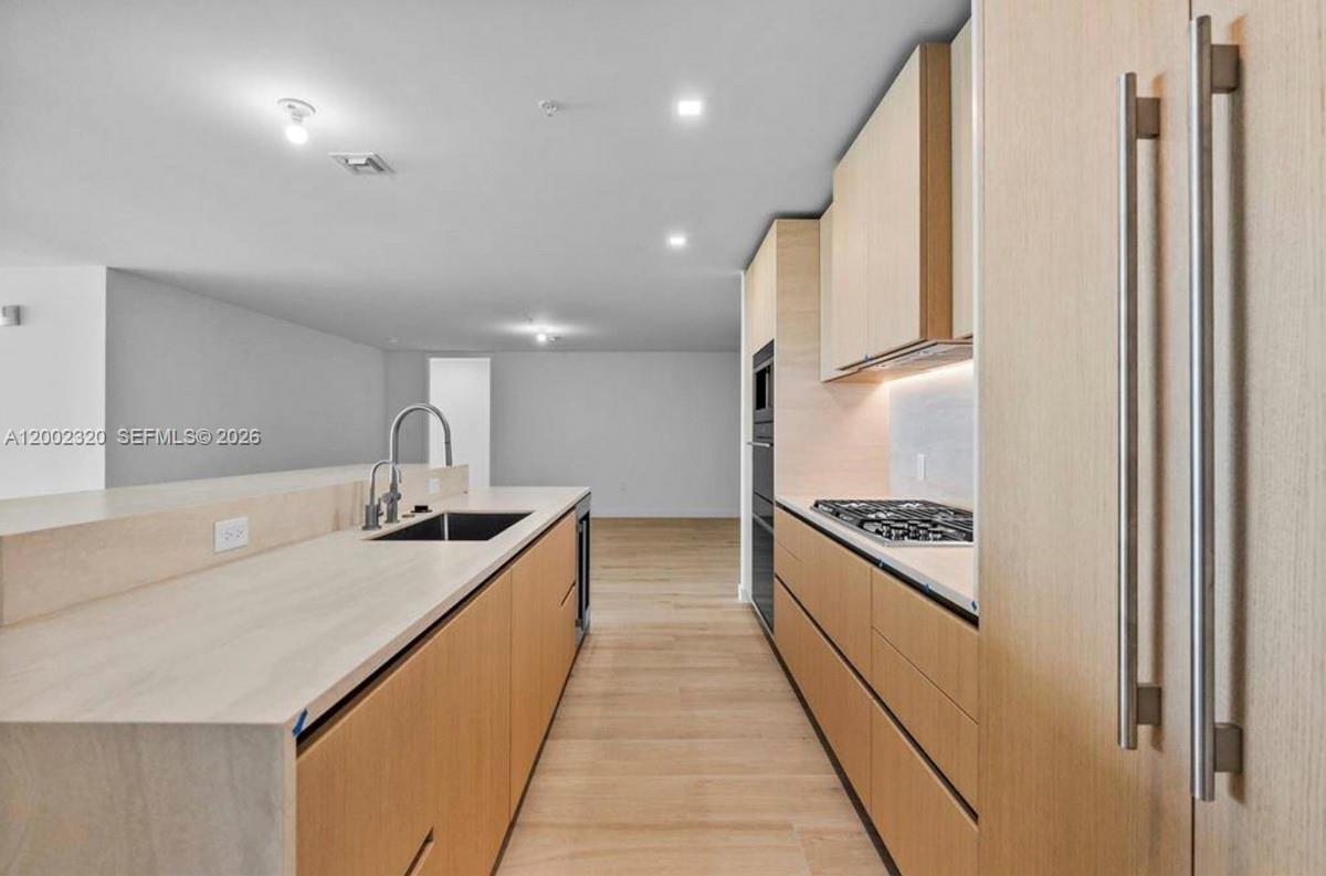 900 N Ocean Blvd #1202, Pompano Beach FL 33062