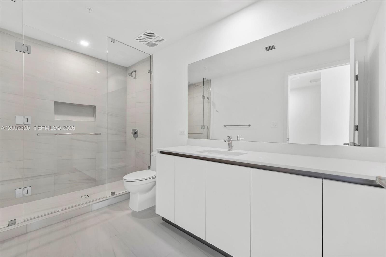 900 N Ocean Blvd #1202, Pompano Beach FL 33062