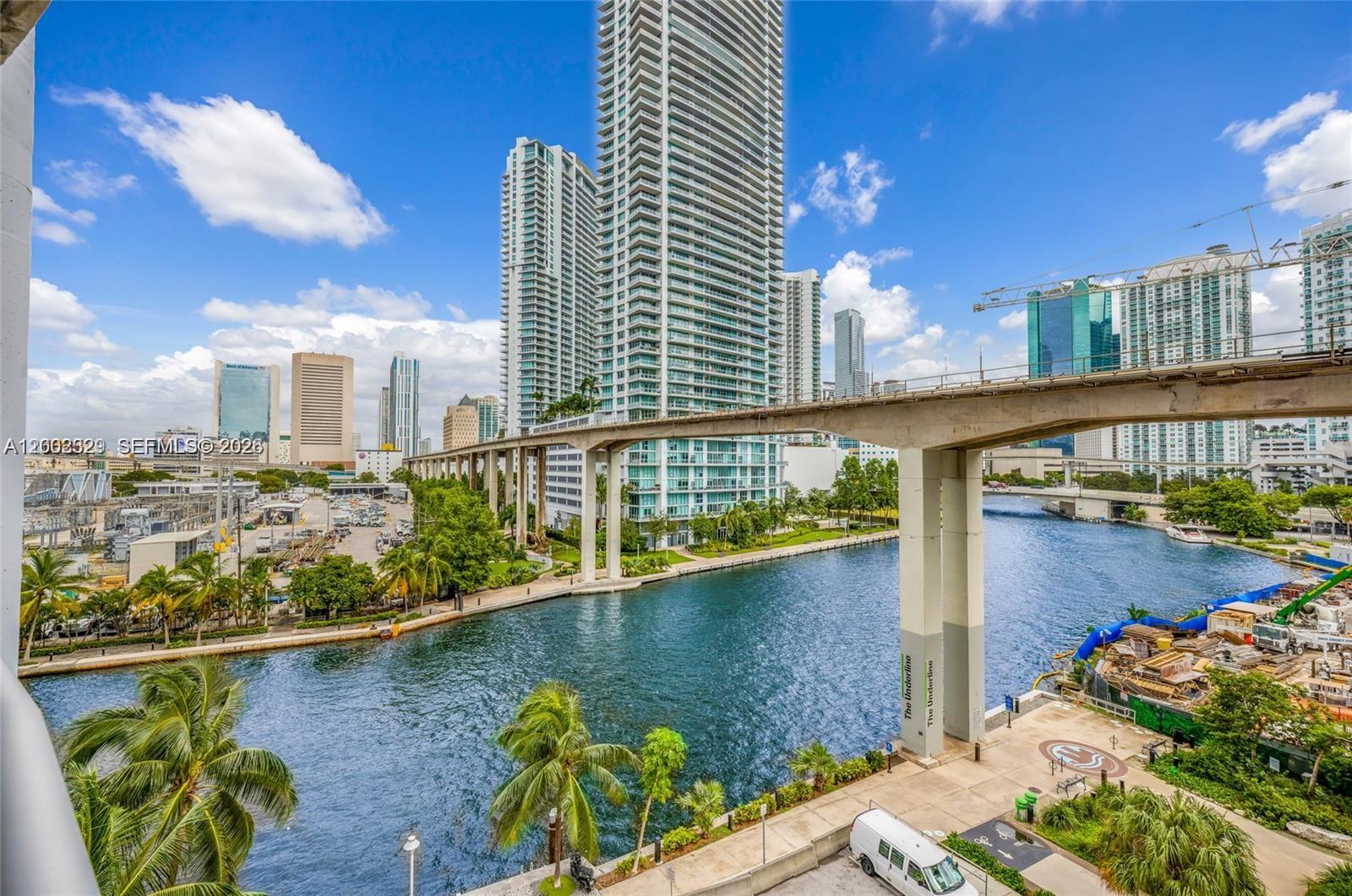 Miami FL 33130 - A12002329