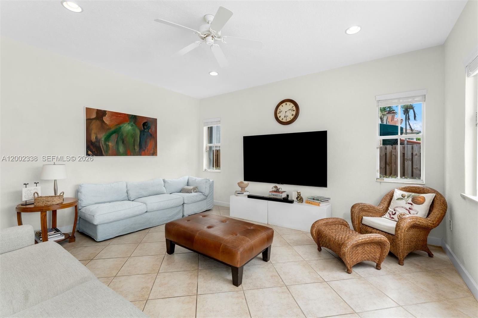 6914 NW 113th Pl, Doral FL 33178
