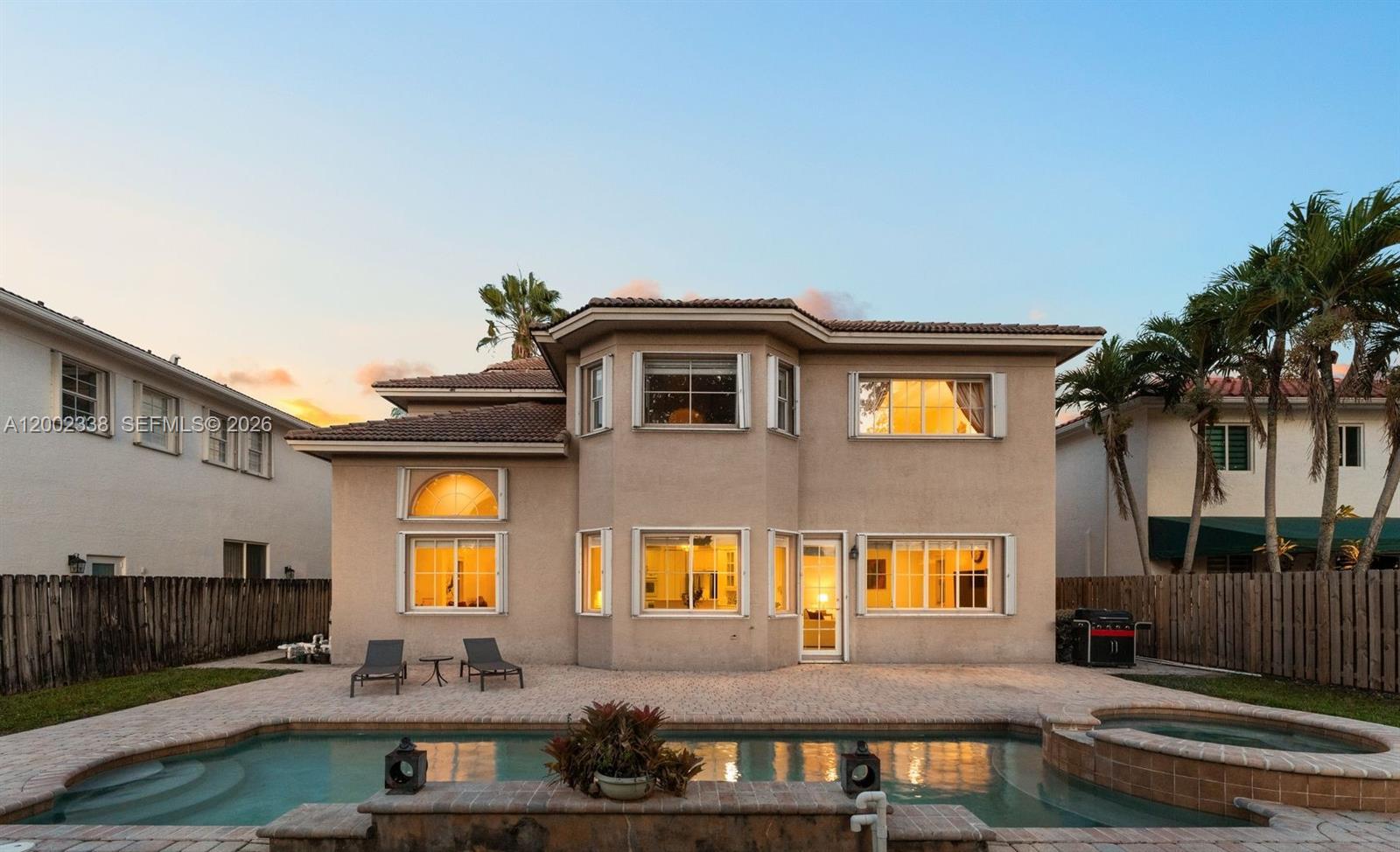 6914 NW 113th Pl, Doral FL 33178