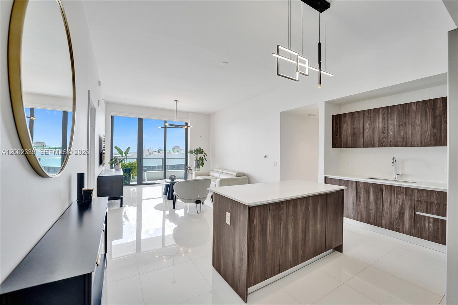 2960 NE 207th St #1205, Aventura FL 33180