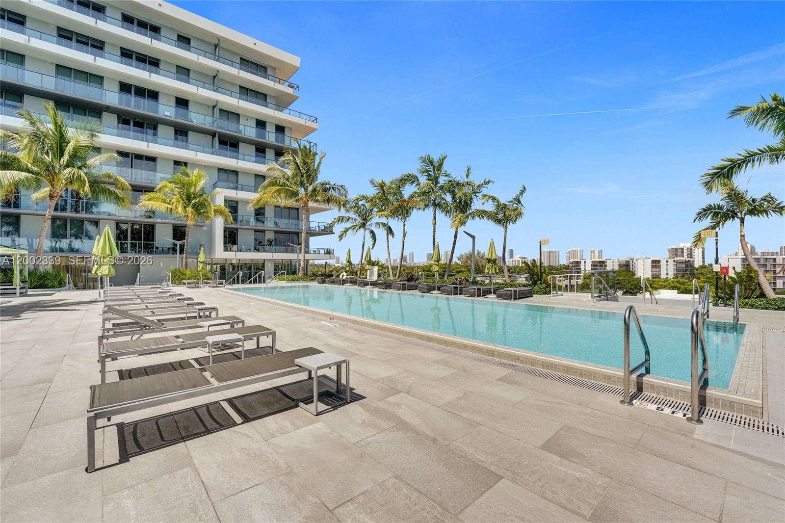 2960 NE 207th St #1205, Aventura FL 33180