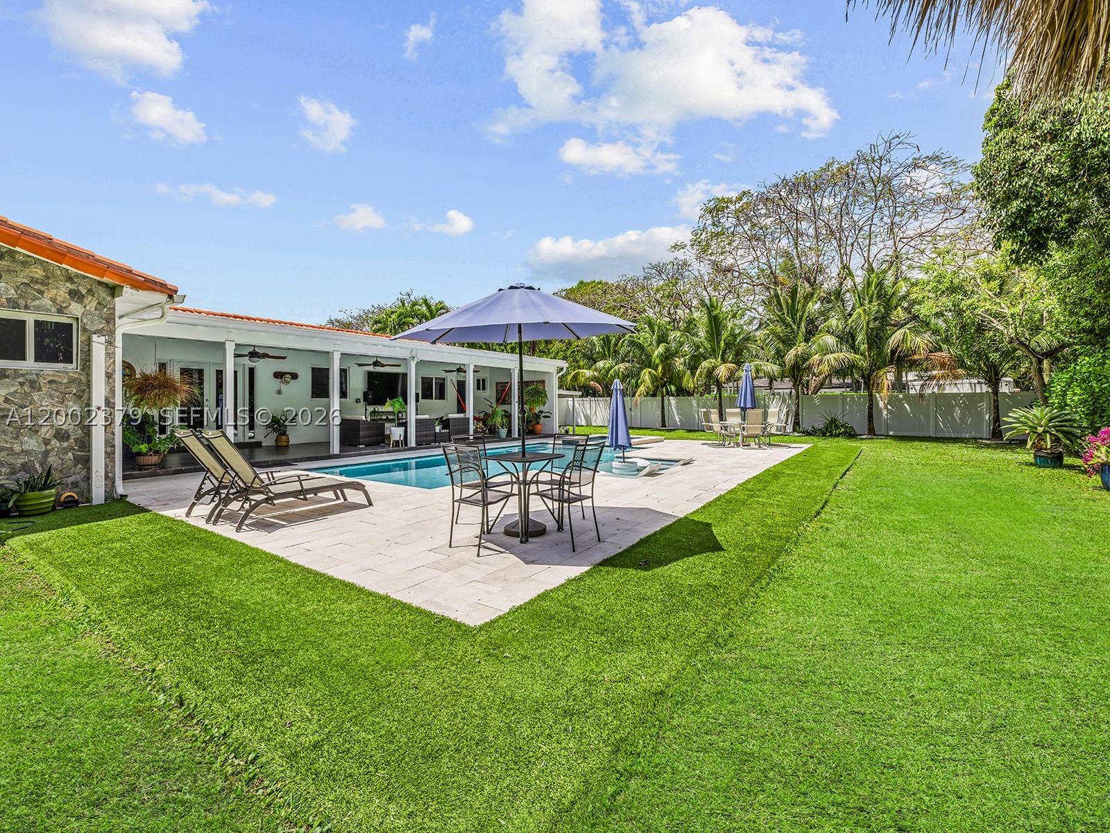 7495 SW 73rd Ter, Miami FL 33143