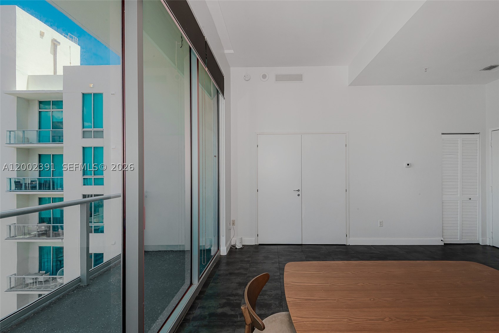 300 S Biscayne Blvd #PH-3903, Miami FL 33131