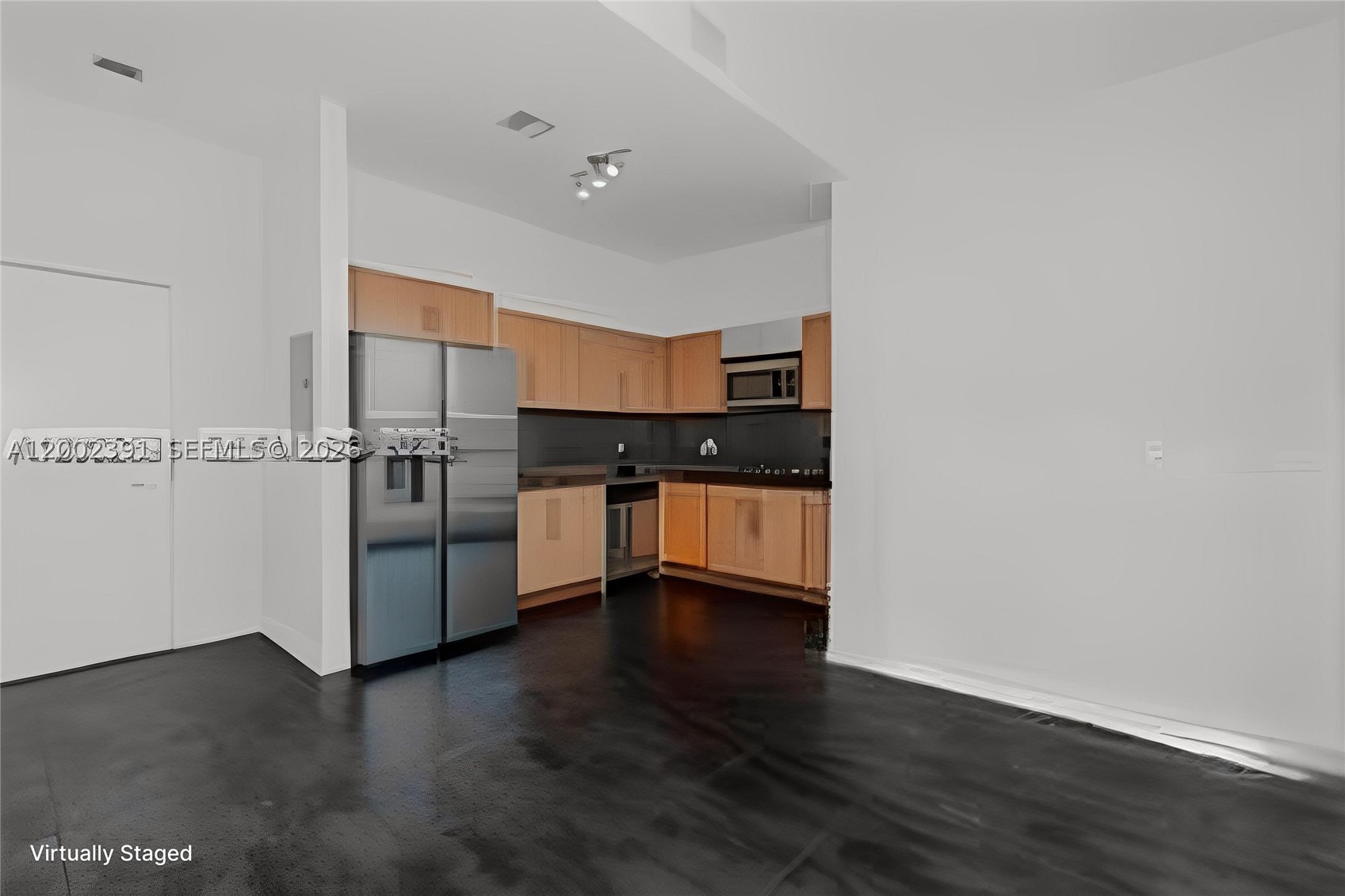 300 S Biscayne Blvd #PH-3903, Miami FL 33131