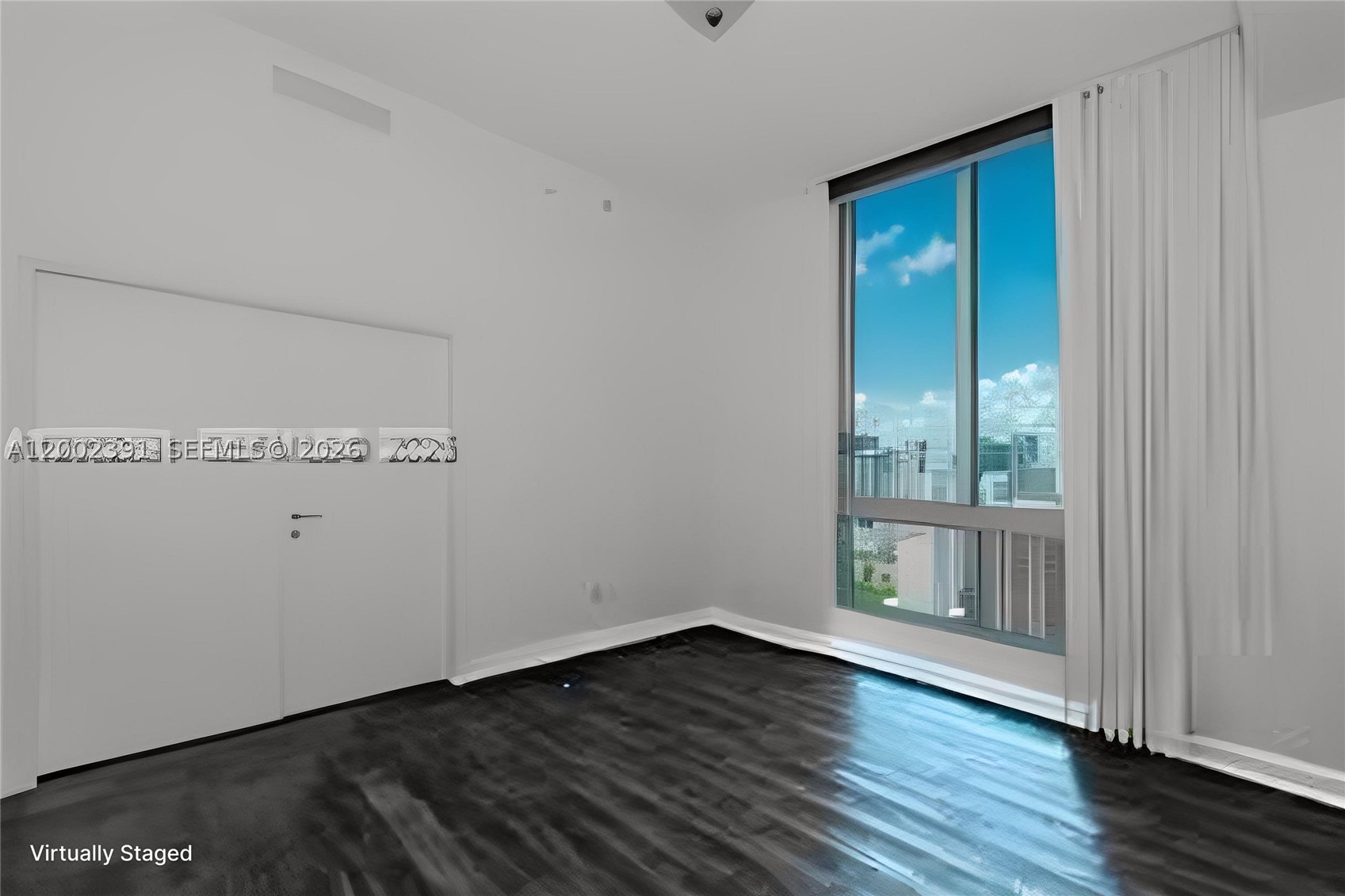 300 S Biscayne Blvd #PH-3903, Miami FL 33131