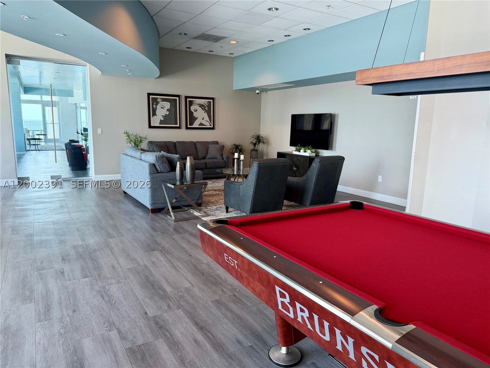 300 S Biscayne Blvd #PH-3903, Miami FL 33131