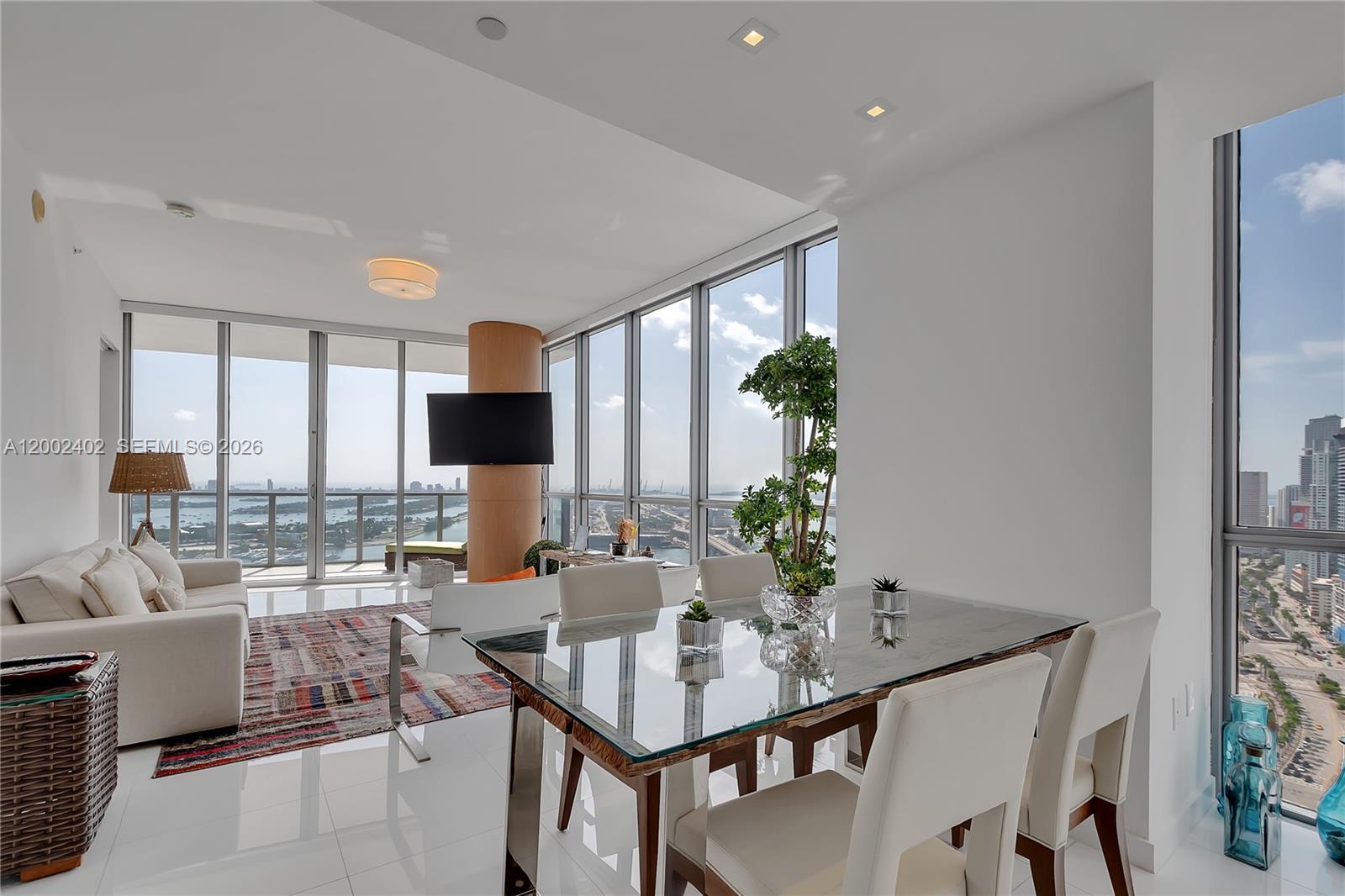 1100 Biscayne Blvd #3901, Miami FL 33132
