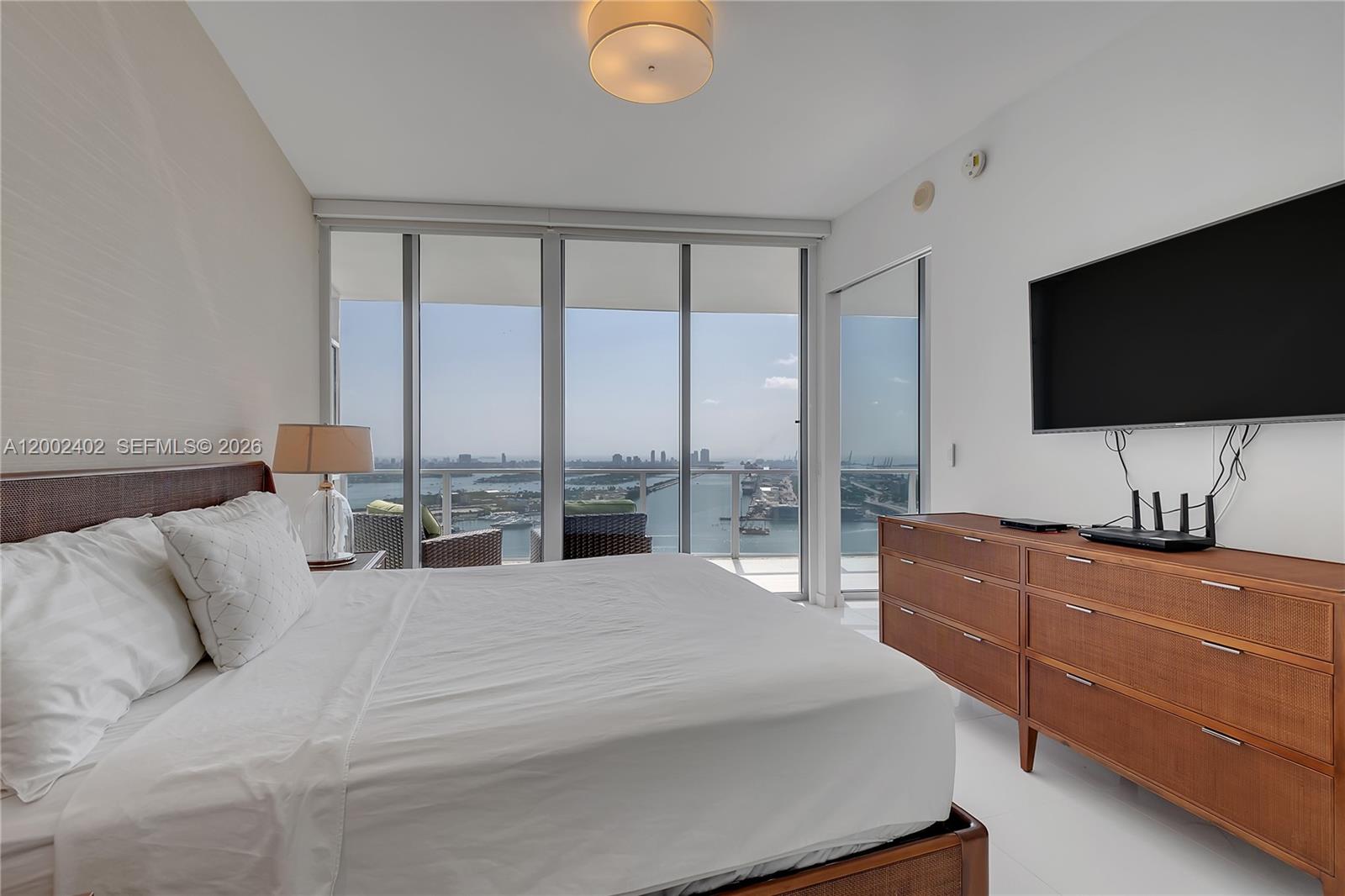 1100 Biscayne Blvd #3901, Miami FL 33132