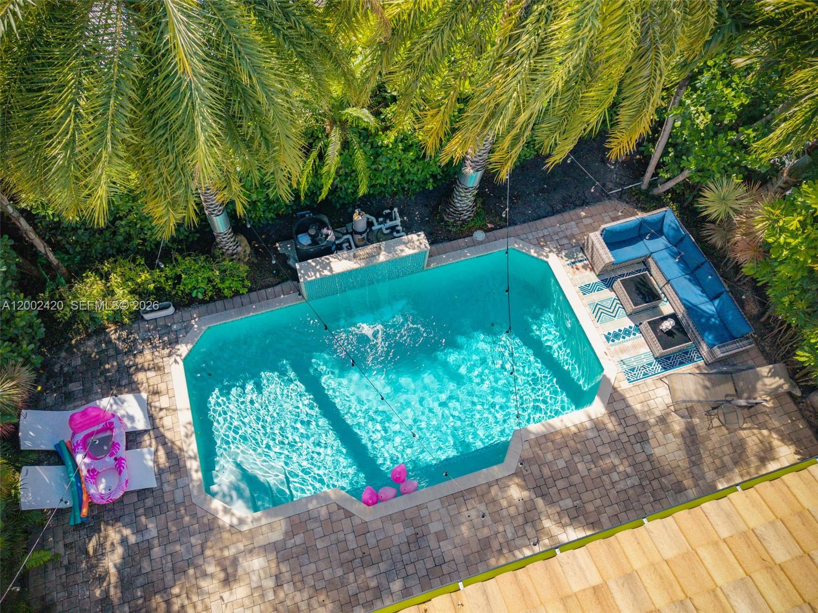 1609 NE 18th Ave, Fort Lauderdale FL 33305