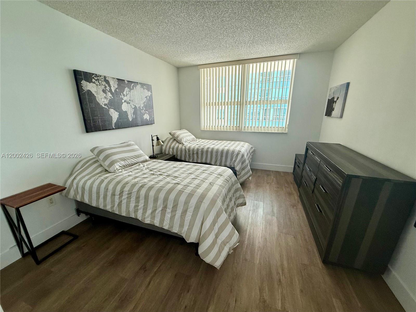 1155 Brickell Bay Dr #1702, Miami FL 33131