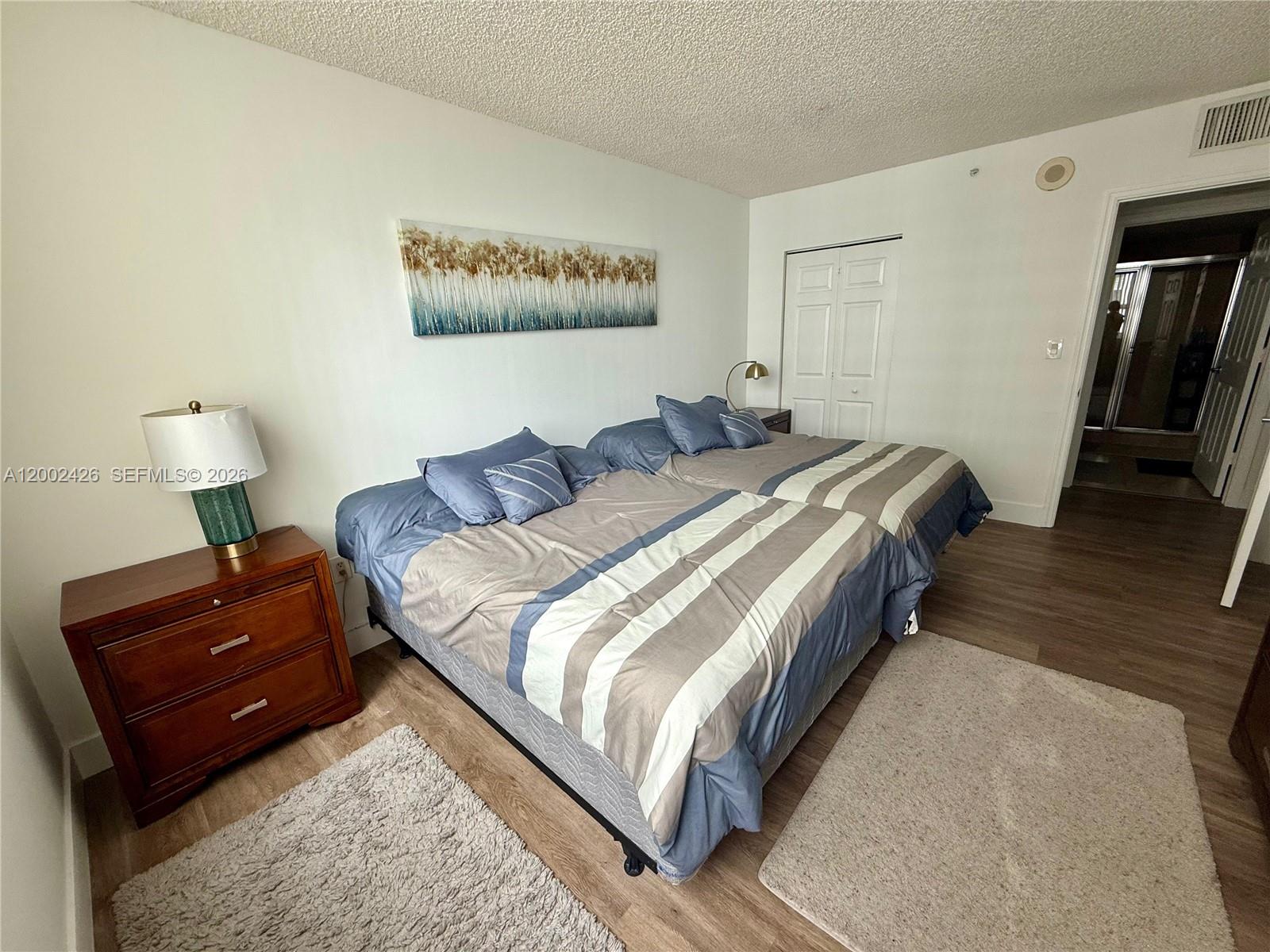 1155 Brickell Bay Dr #1702, Miami FL 33131