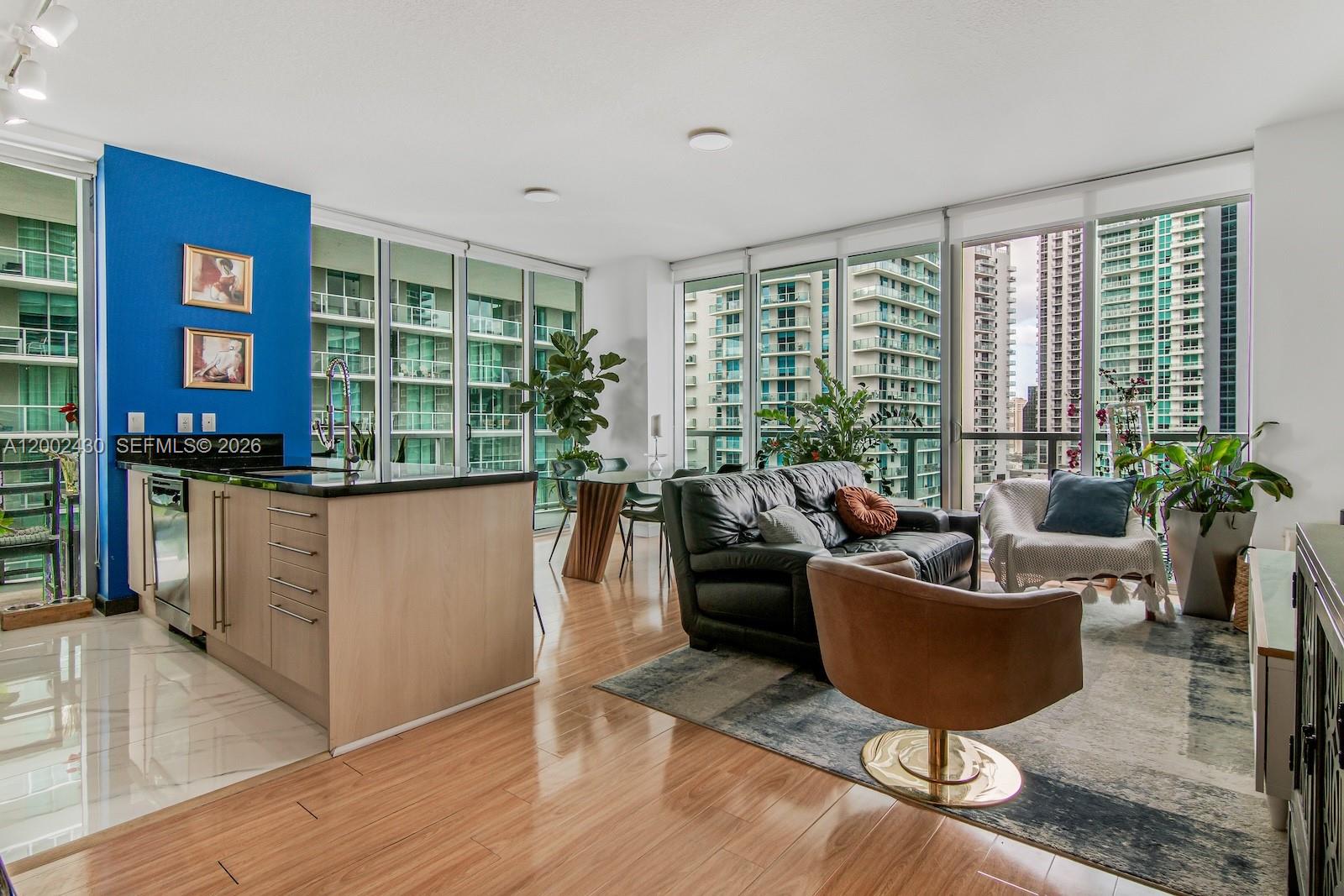 79 SW 12th St #2107-S, Miami FL 33130