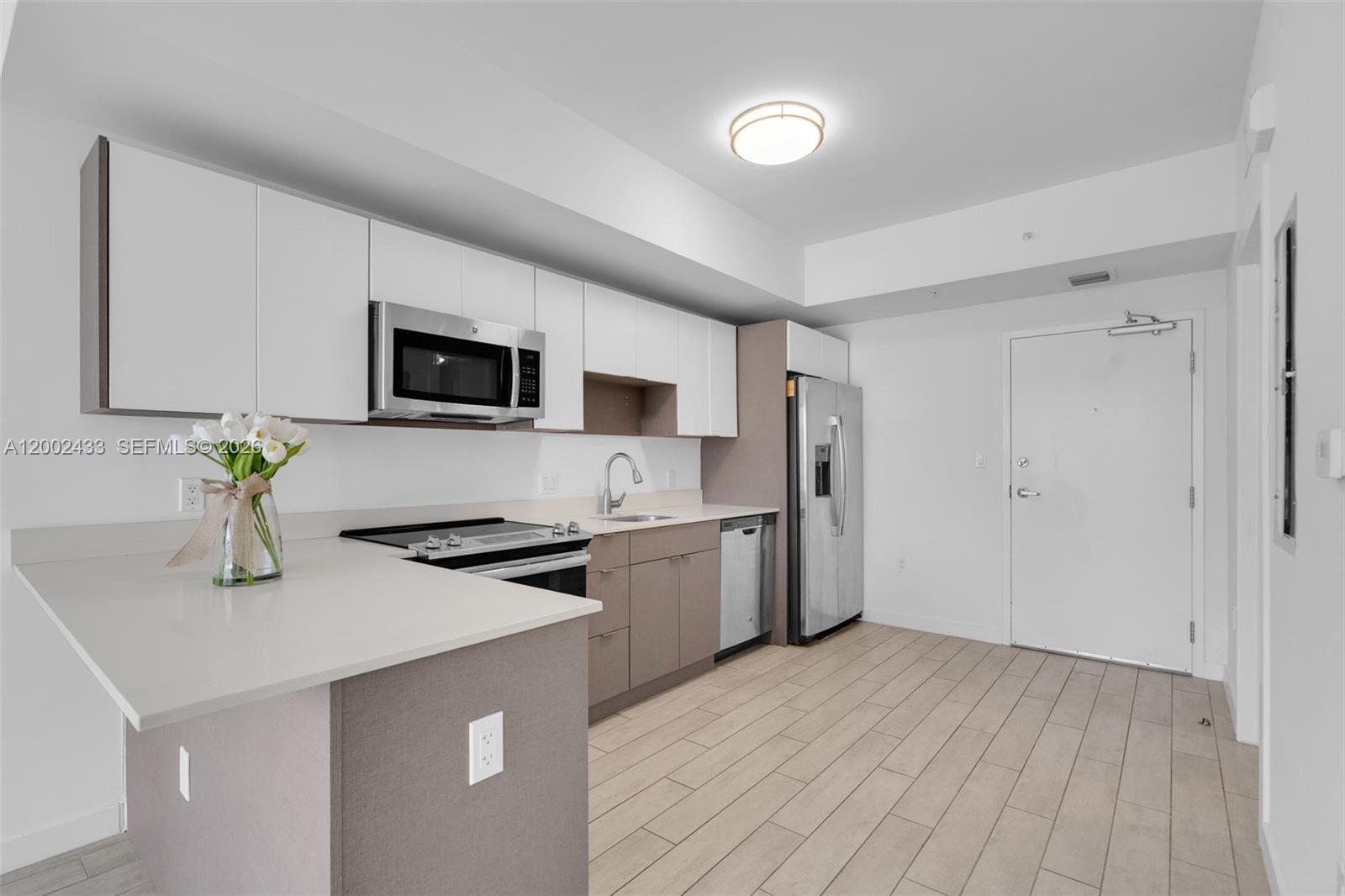 321 NE 26th St #605, Miami FL 33137