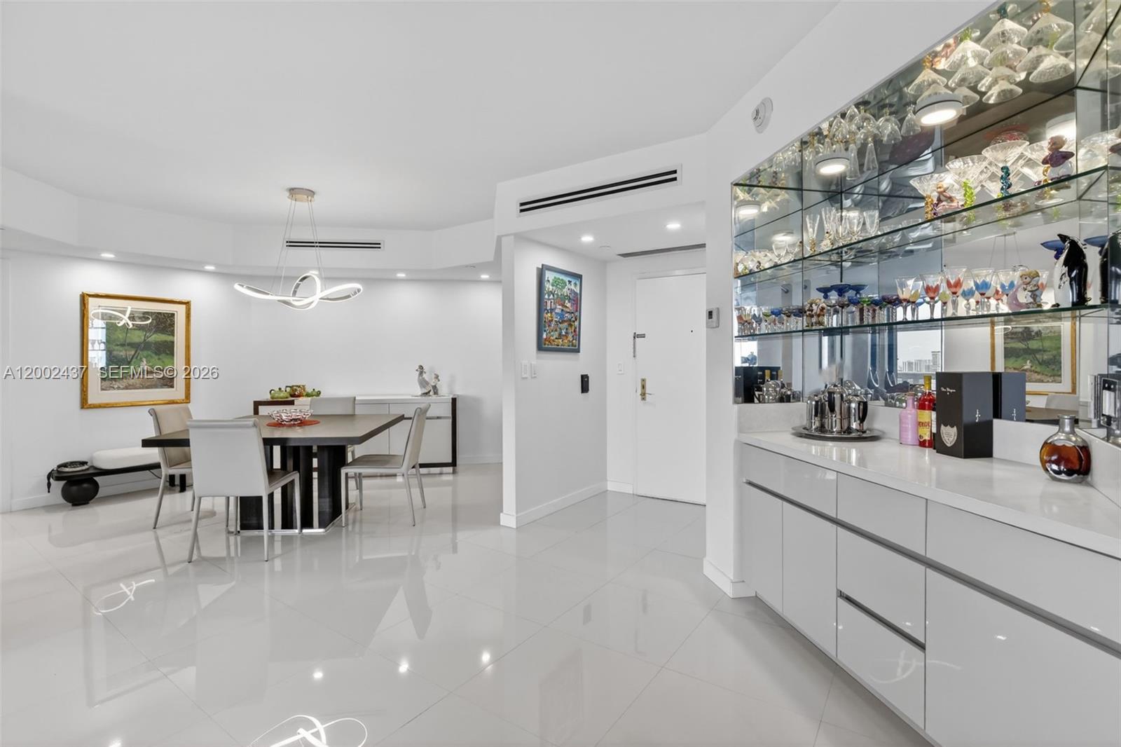 3000 Island Blvd #2404, Aventura FL 33160