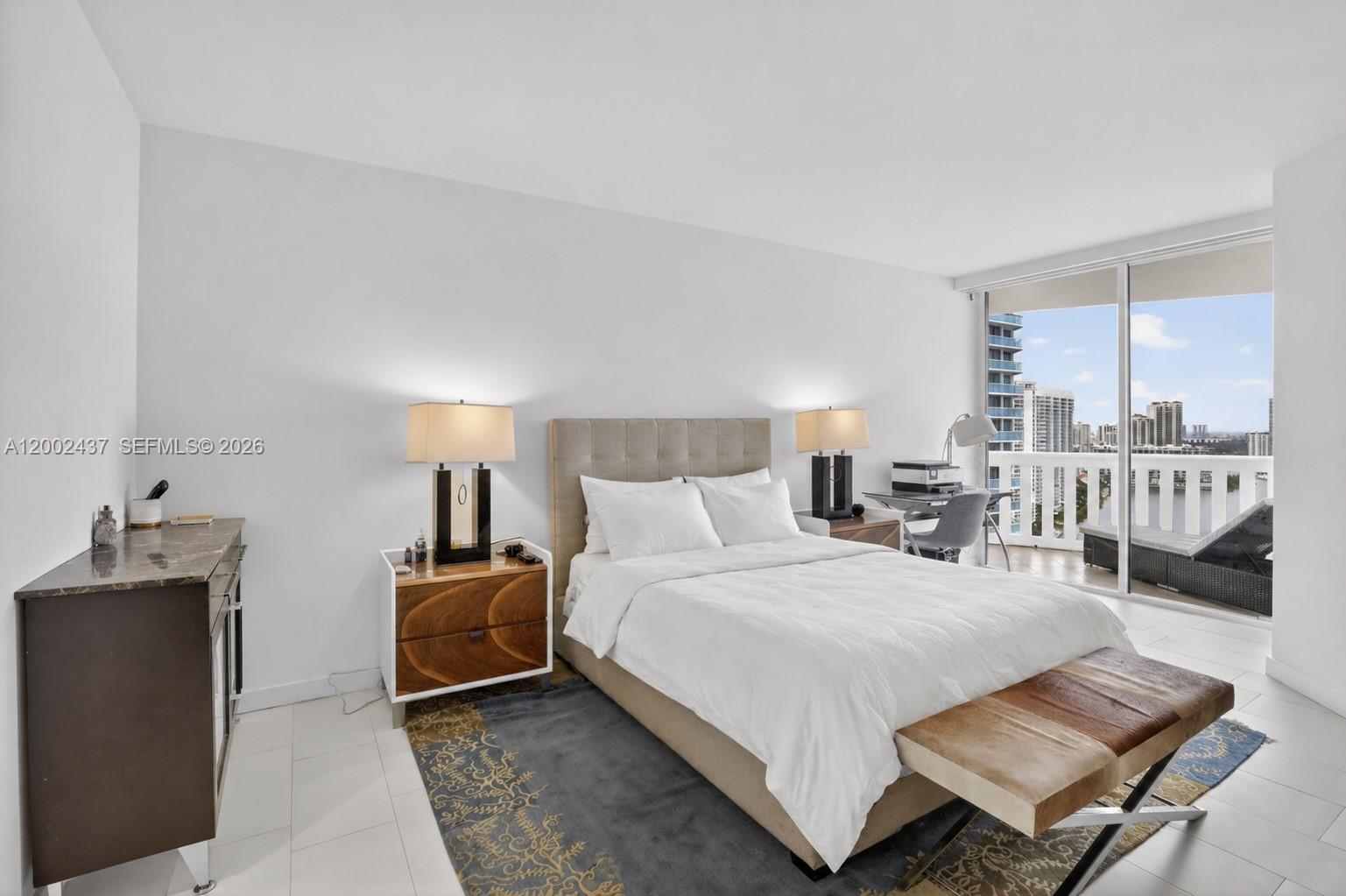 3000 Island Blvd #2404, Aventura FL 33160