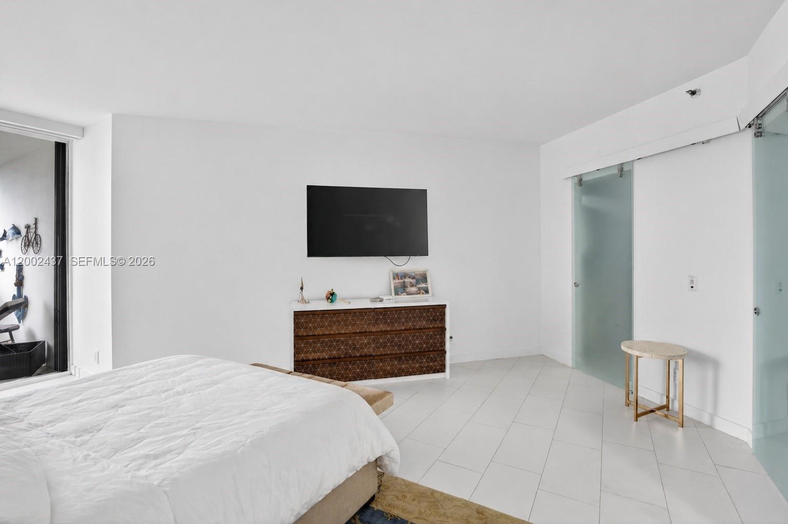 3000 Island Blvd #2404, Aventura FL 33160