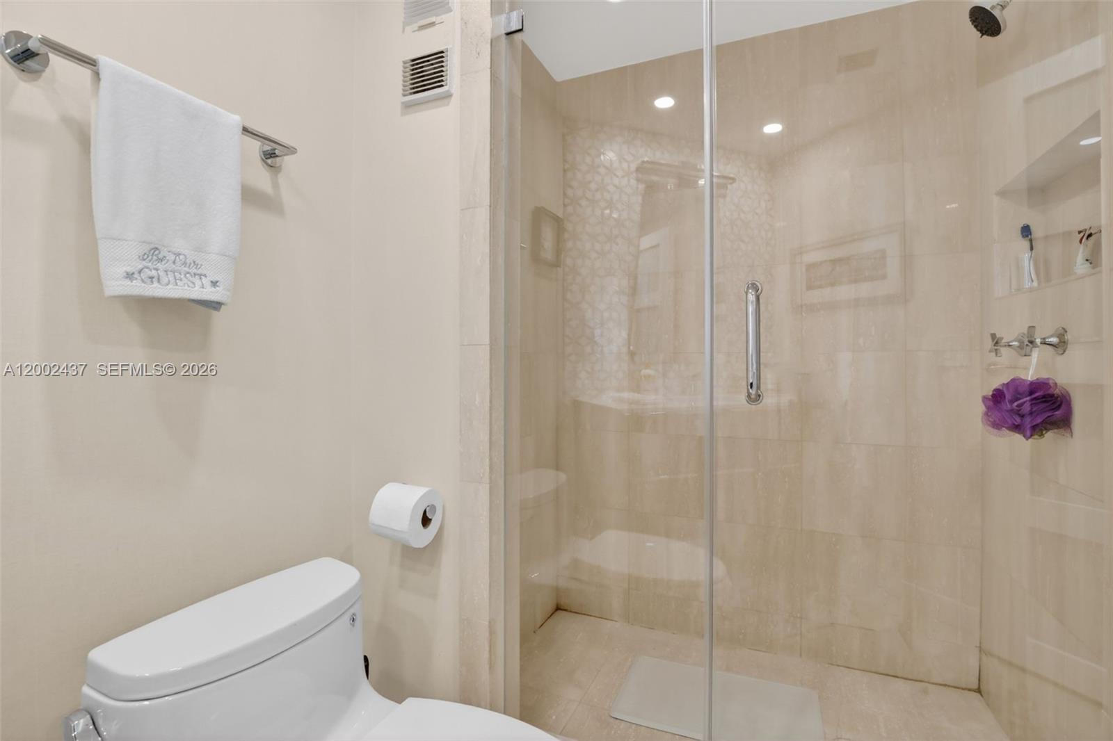 3000 Island Blvd #2404, Aventura FL 33160