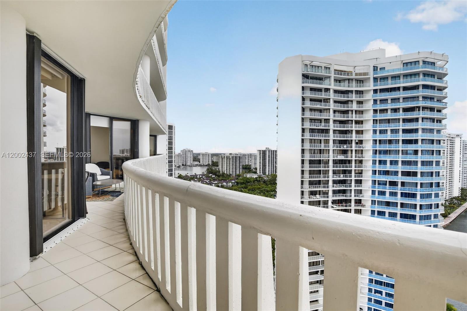 3000 Island Blvd #2404, Aventura FL 33160