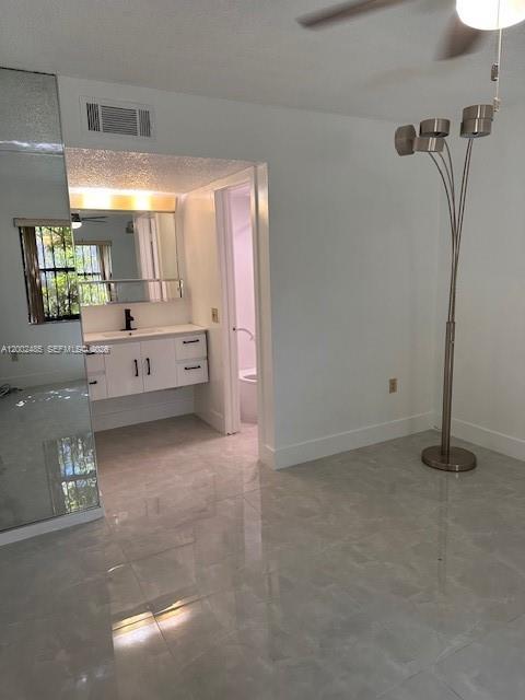 5835 W 20th Ave #106, Hialeah FL 33012