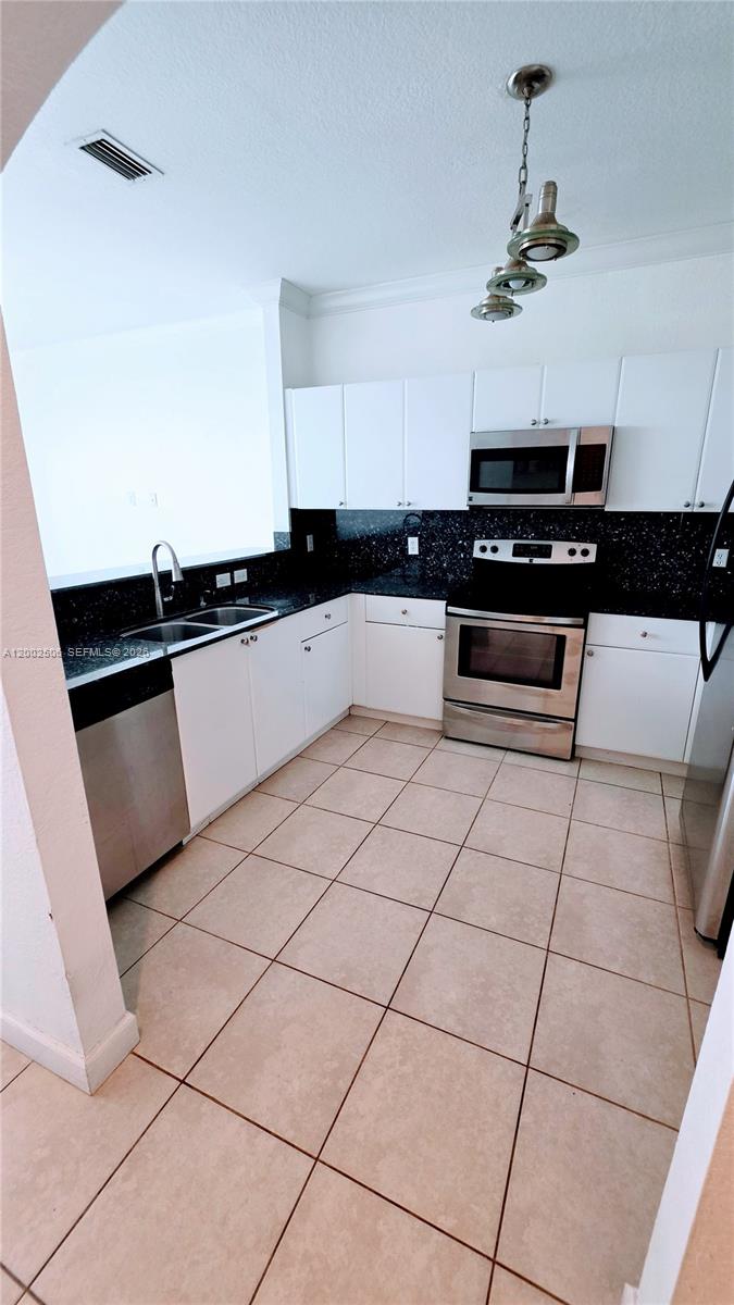 Miramar FL 33027 - A12002506