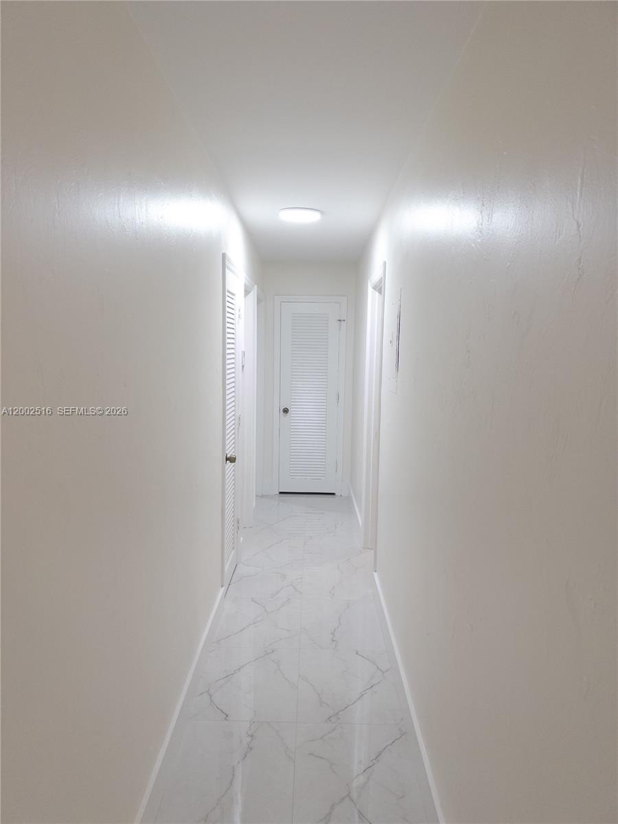 5400 NW 18th St #3N, Lauderhill FL 33313