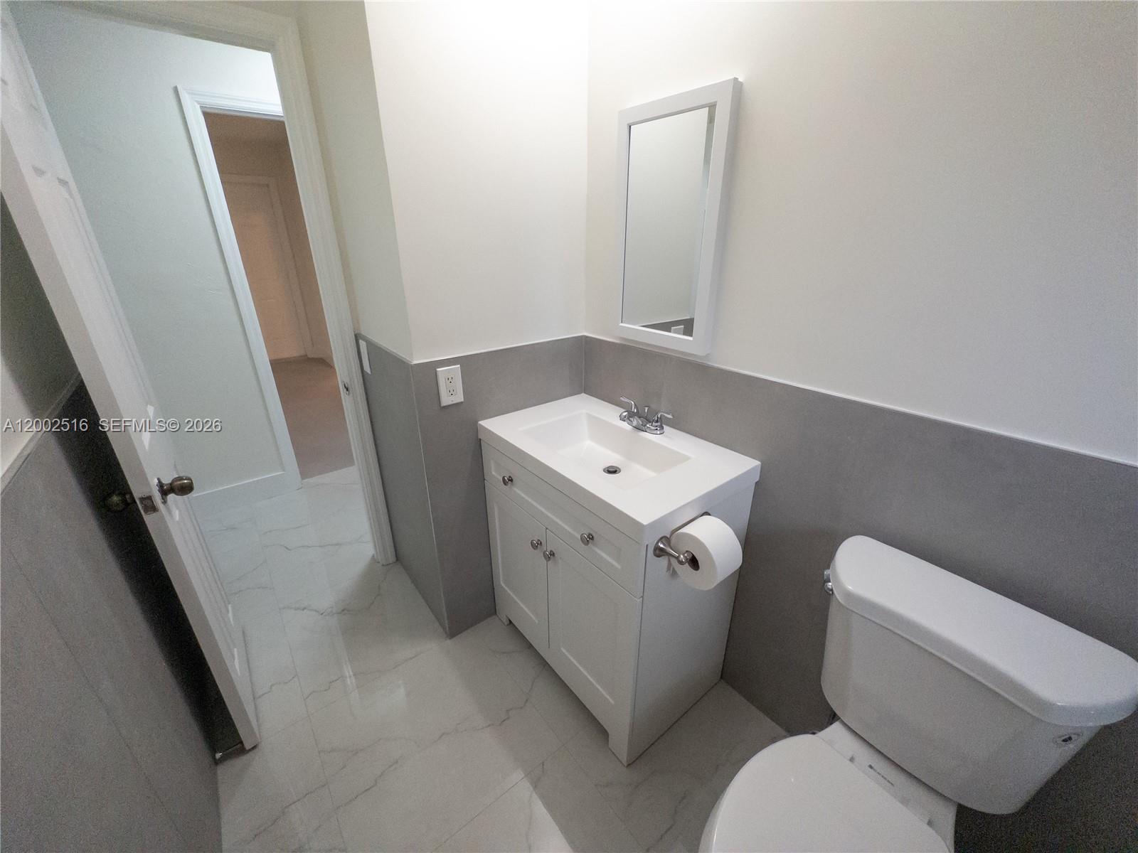 5400 NW 18th St #3N, Lauderhill FL 33313