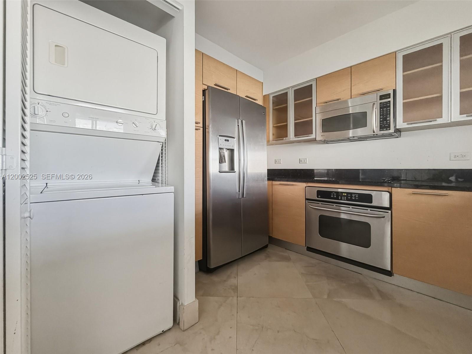 31 SE 5th St #2301, Miami FL 33131