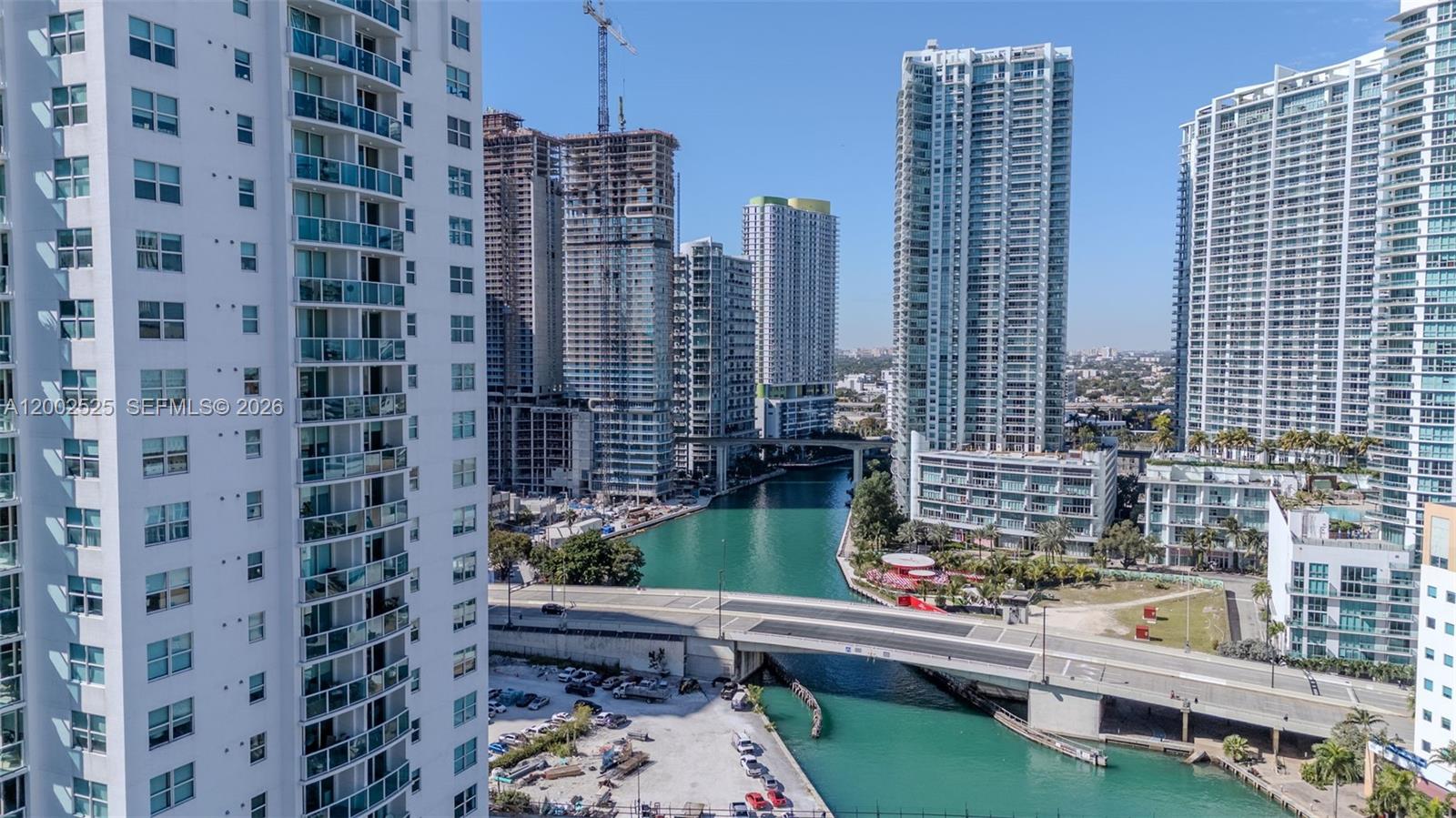 31 SE 5th St #2301, Miami FL 33131