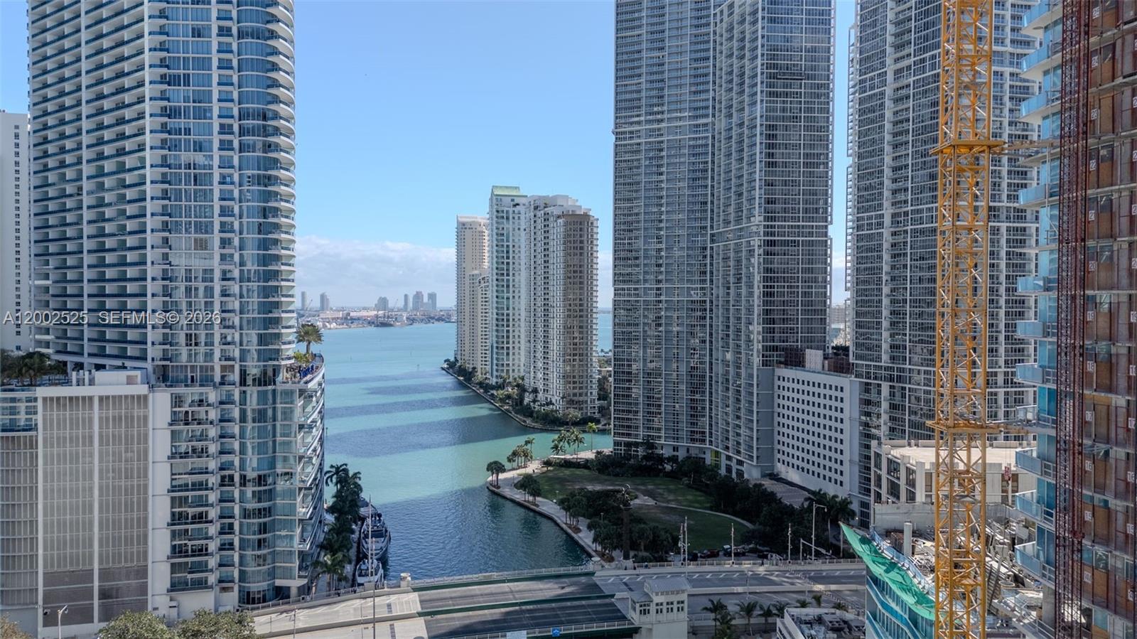 31 SE 5th St #2301, Miami FL 33131