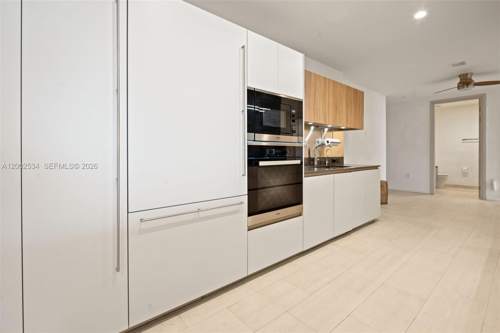 1000 Brickell Plz #PH5103, Miami FL 33131