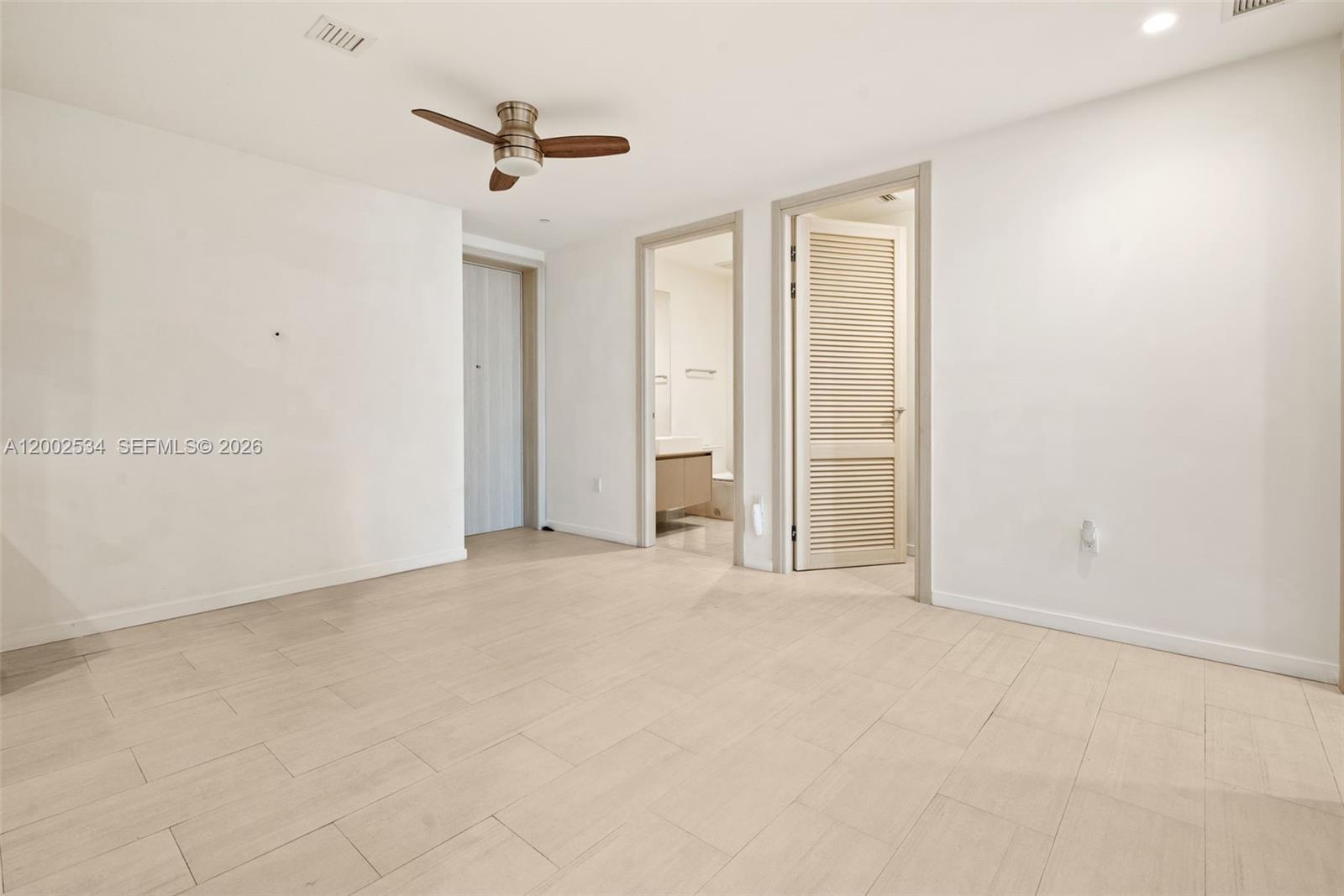 1000 Brickell Plz #PH5103, Miami FL 33131