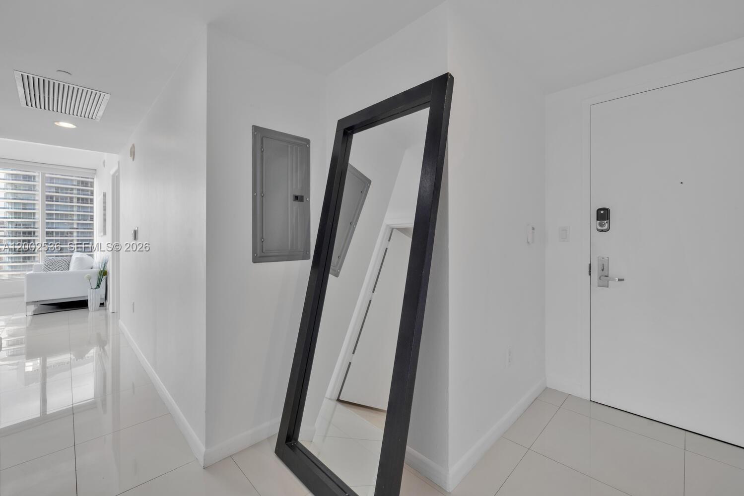 485 Brickell Ave #4104, Miami FL 33131