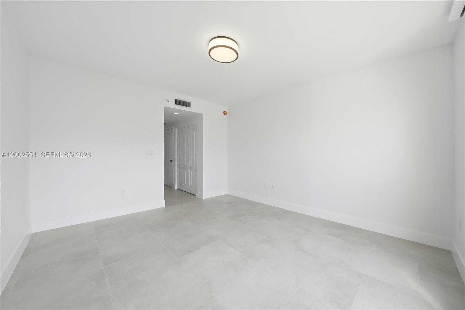 110 N Federal Hwy #1401, Fort Lauderdale FL 33301