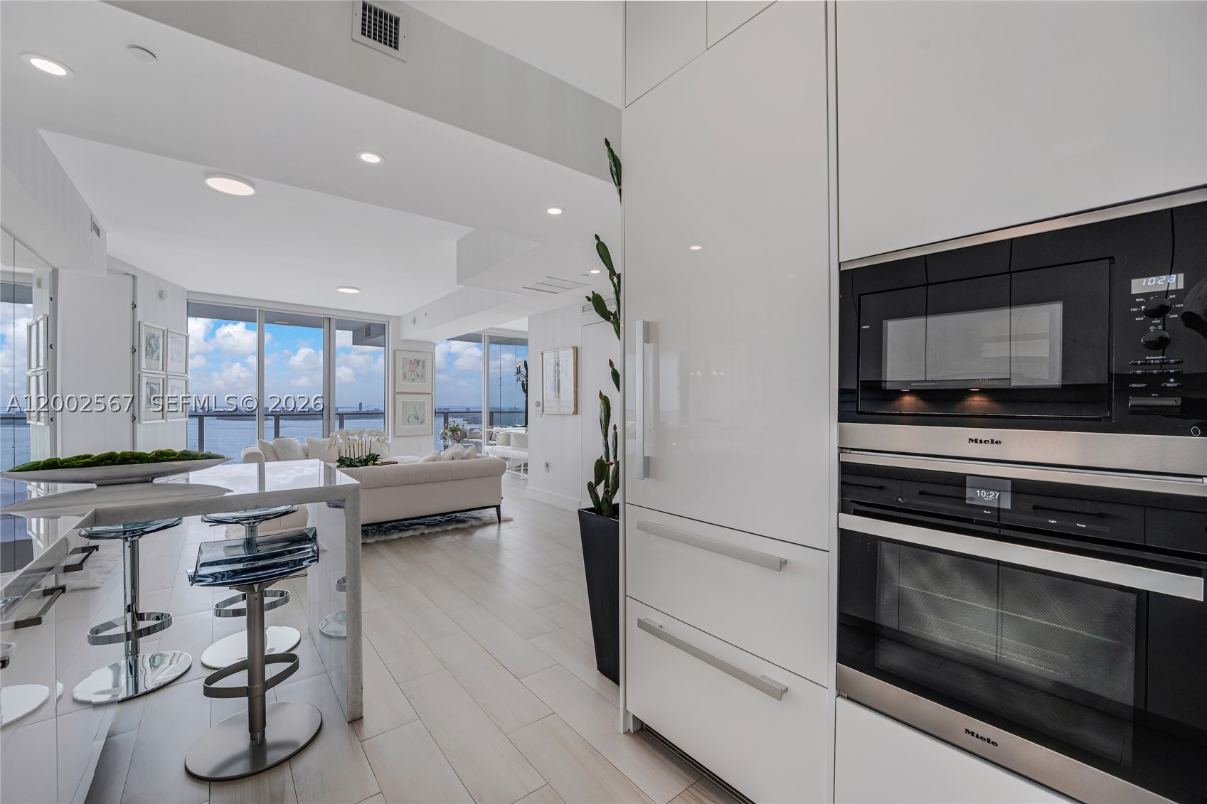 2900 NE 7th Ave #4003, Miami FL 33137