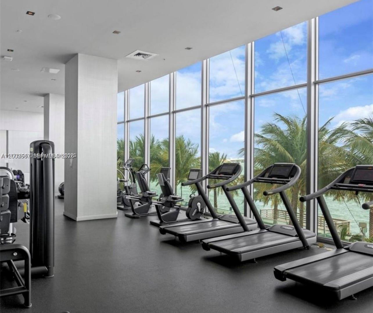 2900 NE 7th Ave #4003, Miami FL 33137