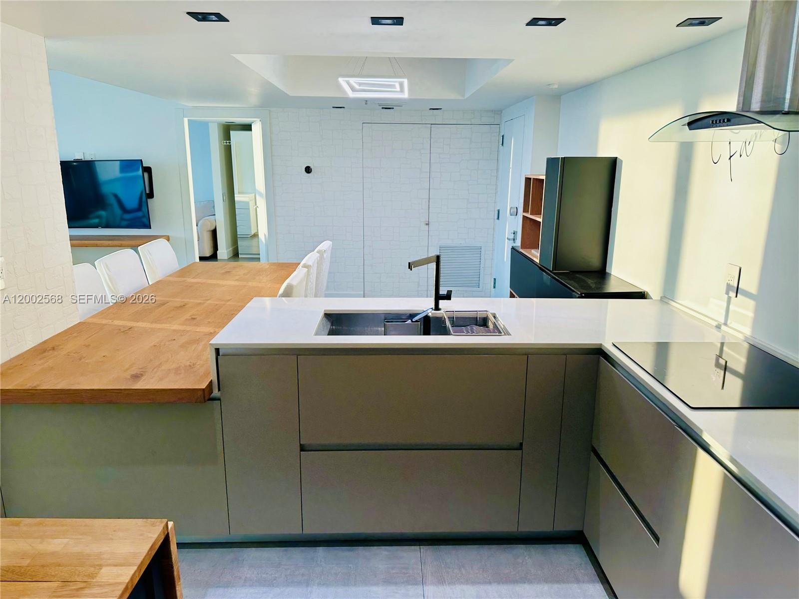 650 West Ave #2309, Miami Beach FL 33139
