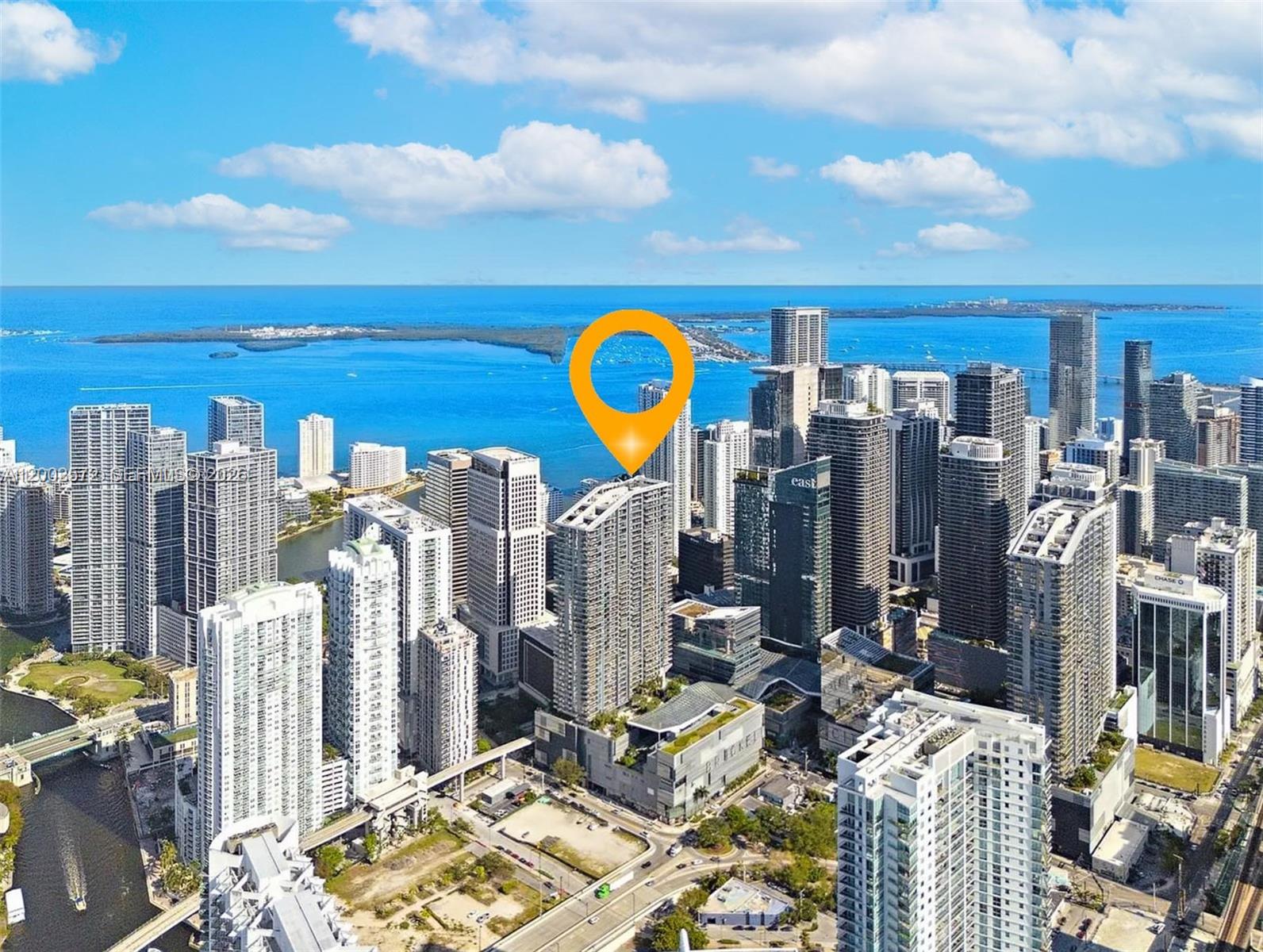 68 SE 6th St #1106, Miami FL 33131