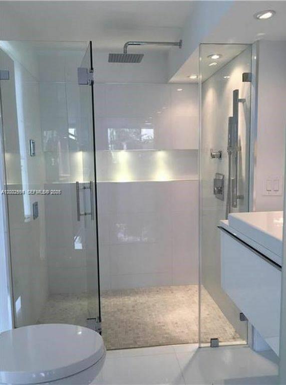 200 SE 15th Rd #3F, Miami FL 33129