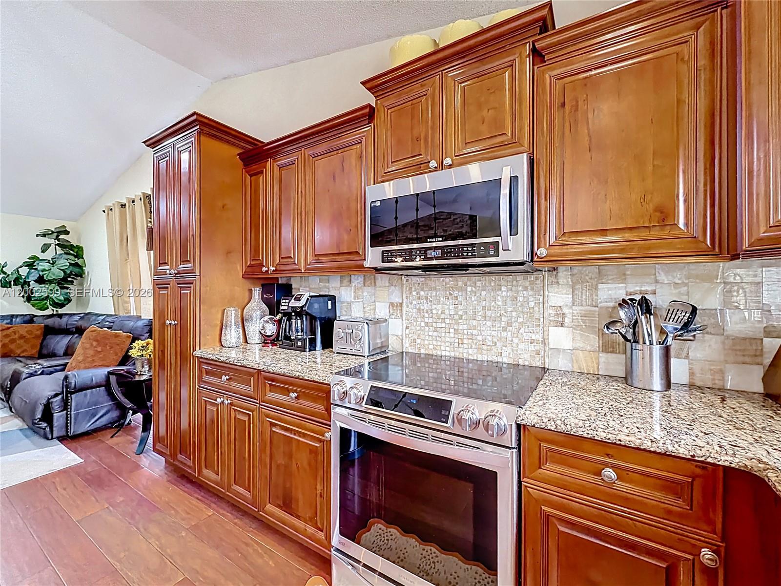 8060 NW 51st Ct #8060, Lauderhill FL 33351