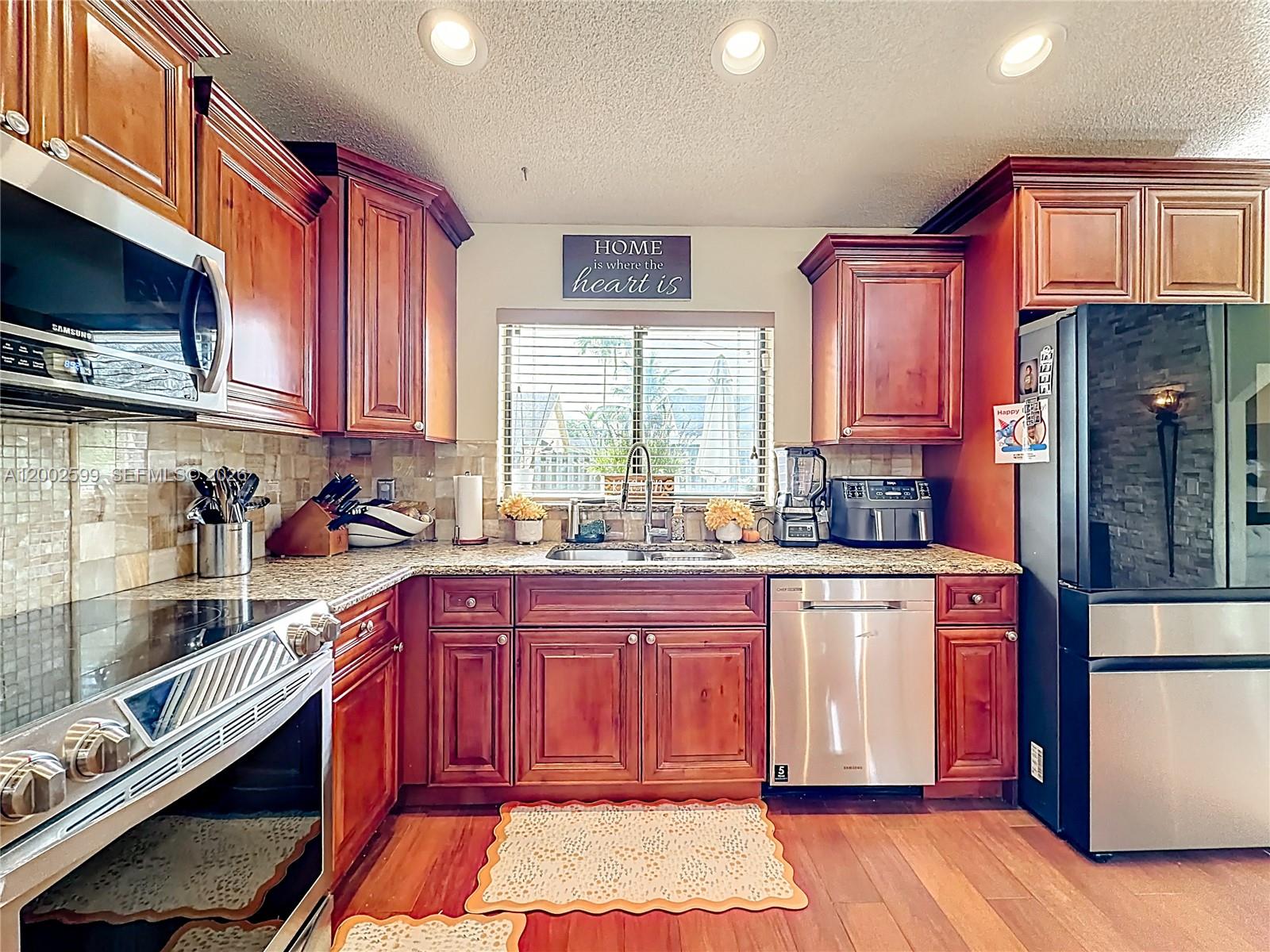 8060 NW 51st Ct #8060, Lauderhill FL 33351