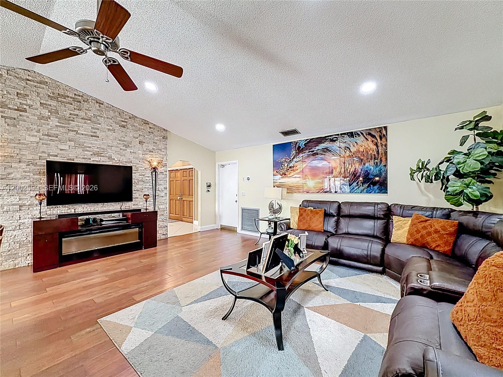 8060 NW 51st Ct #8060, Lauderhill FL 33351