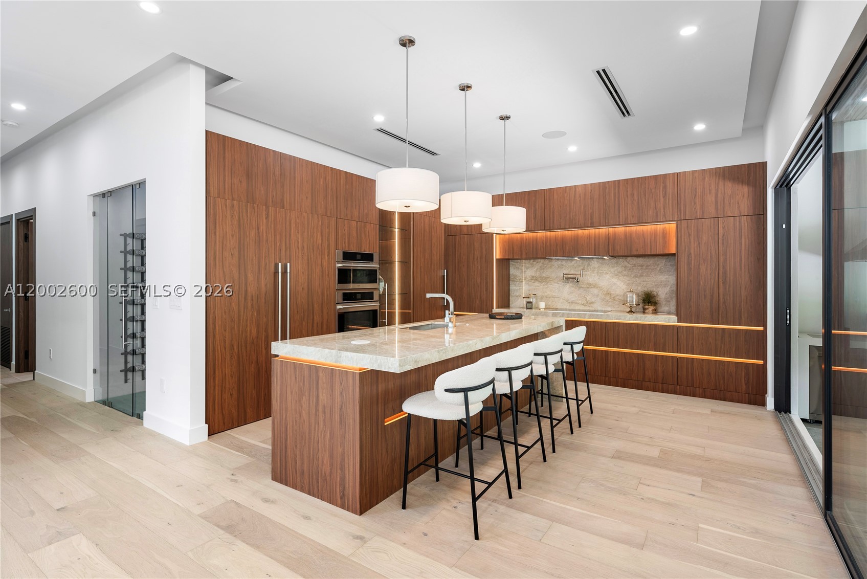 260 NW 47th St, Miami FL 33127