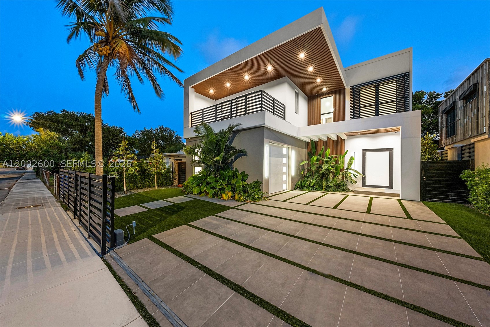 260 NW 47th St, Miami FL 33127