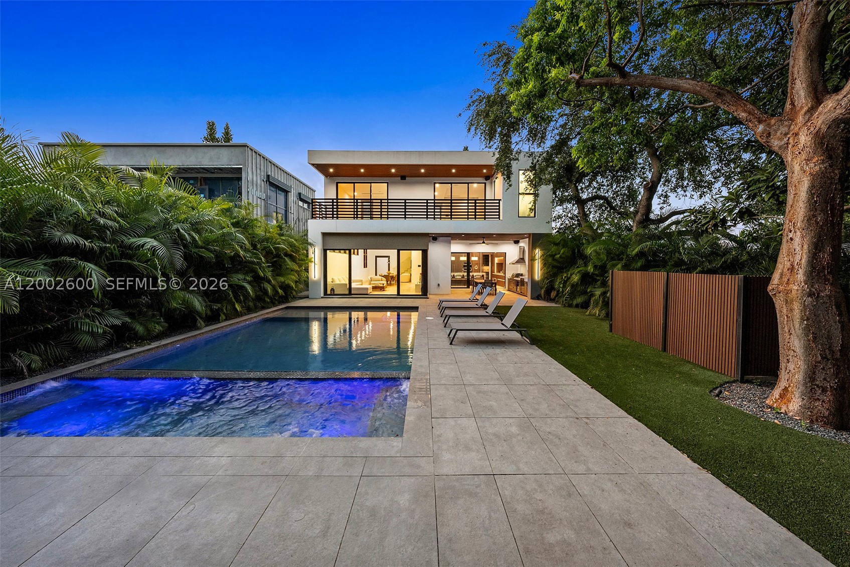 260 NW 47th St, Miami FL 33127